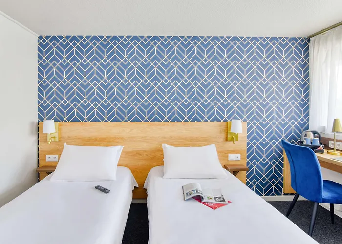 Kyriad Sud - Albasud 3*