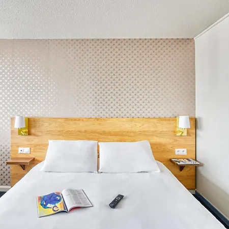 Hotell Kyriad Sud - Albasud