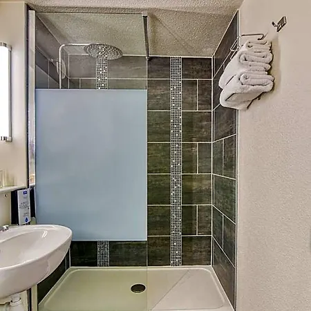 Kyriad Sud - Albasud Hotel 3*